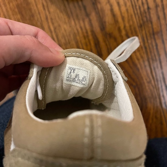 Kids Vans - Picture 4 of 4